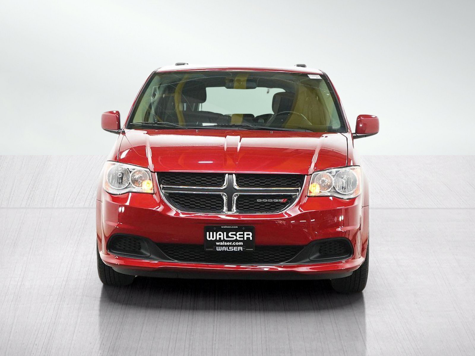 Used 2015 Redline 2 Coat Pearl Dodge Sxt image 8
