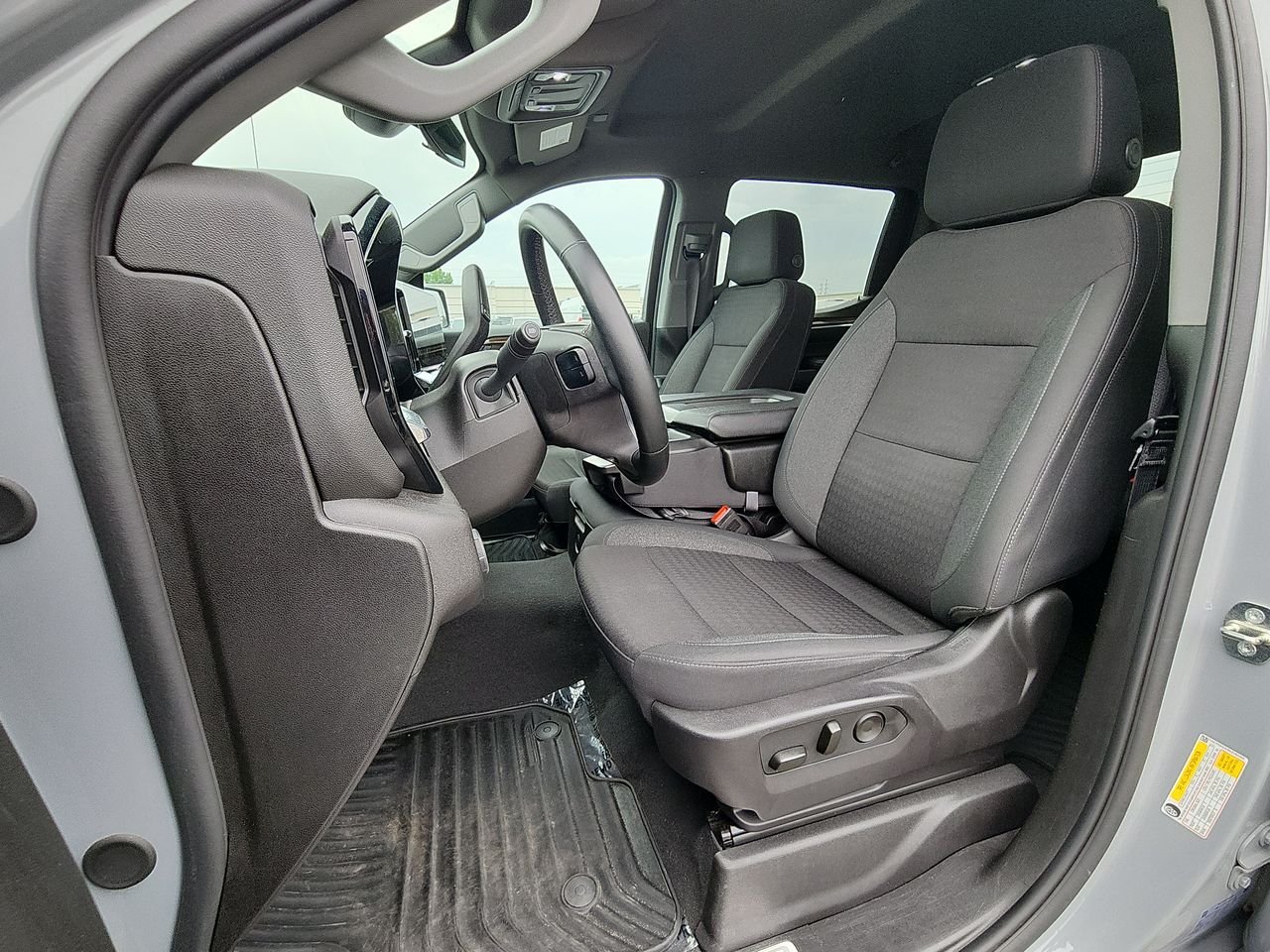 Used 2024 Slate Gray Metallic Chevrolet LT image 11