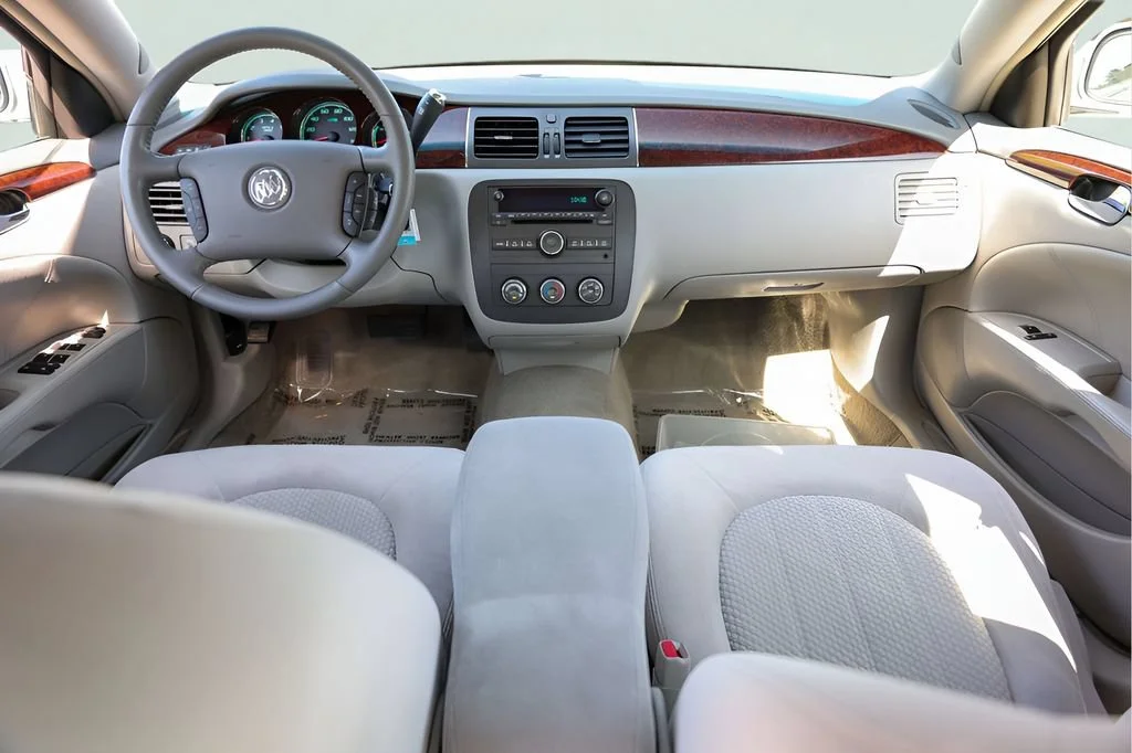Used 2011 QUICKSILVER METALLIC Buick CX image 21