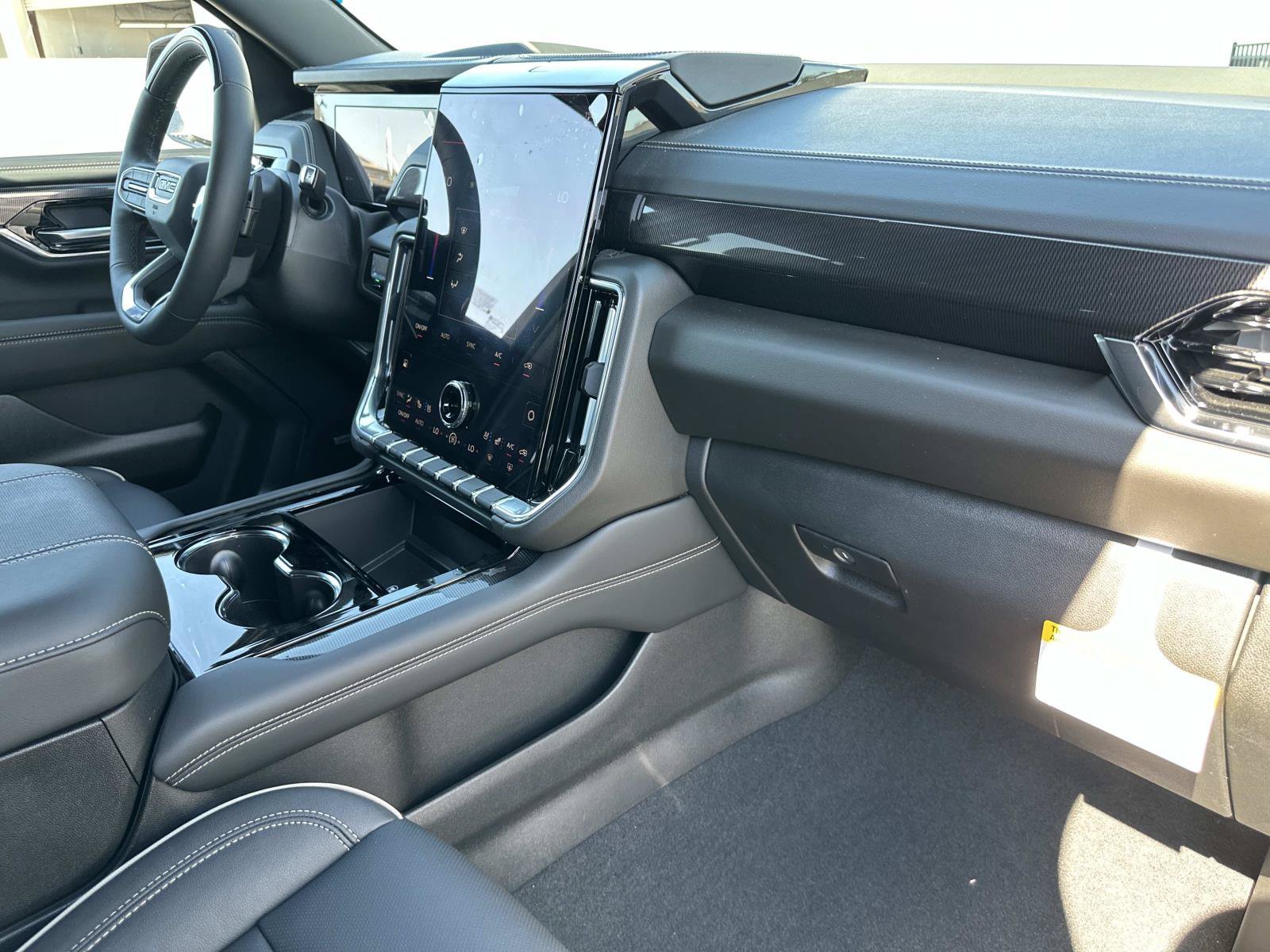 2026 GMC Yukon Elevation - Photo 29