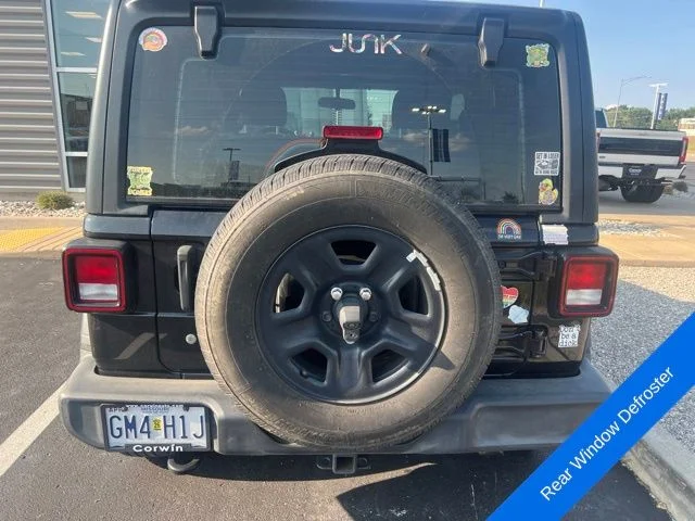 Used 2020 Black Clearcoat Jeep Sport image 7