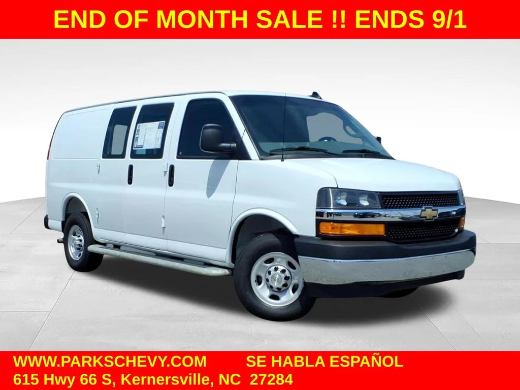 Used 2025 White Chevrolet Work Van image 1