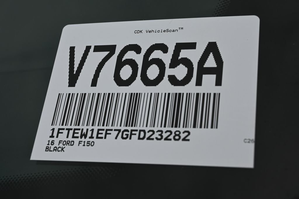 Used 2016 Black Ford Lariat image 41