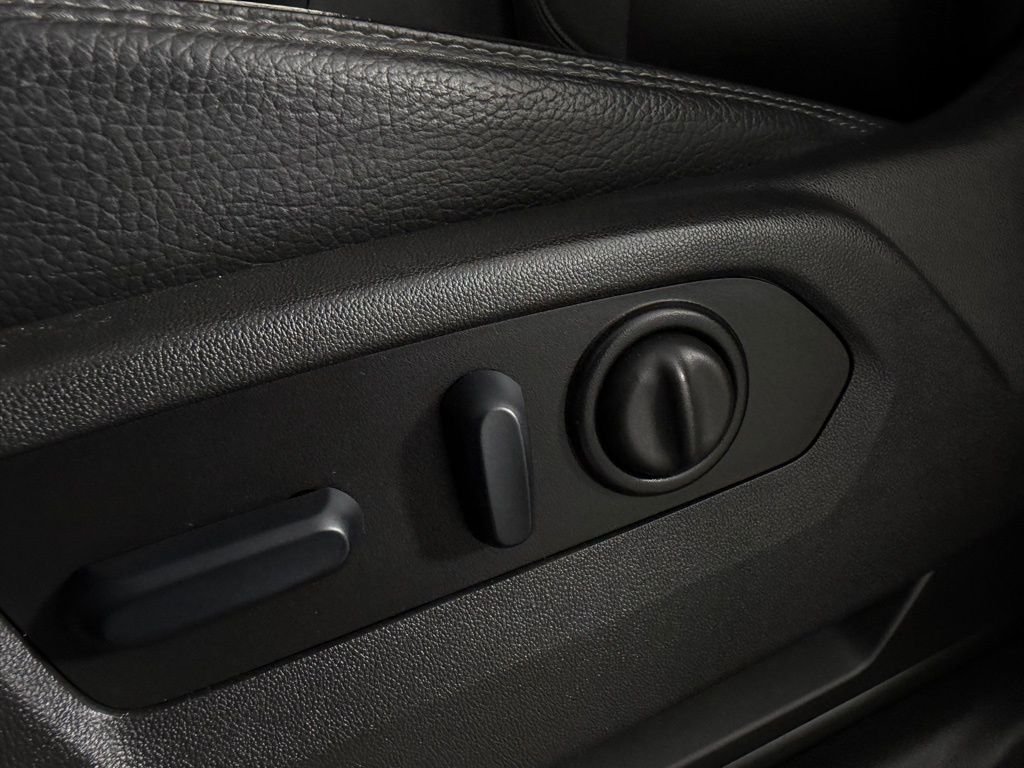 Used 2023 Black GMC Denali image 24