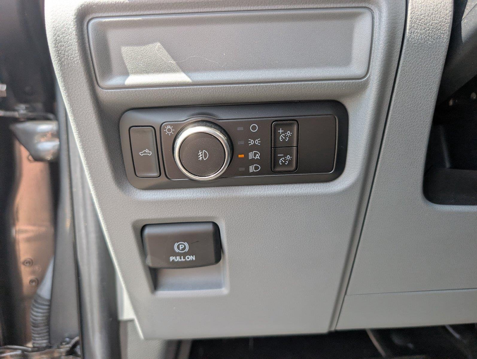 Used 2023 Carbonized Gray Ford XLT image 29