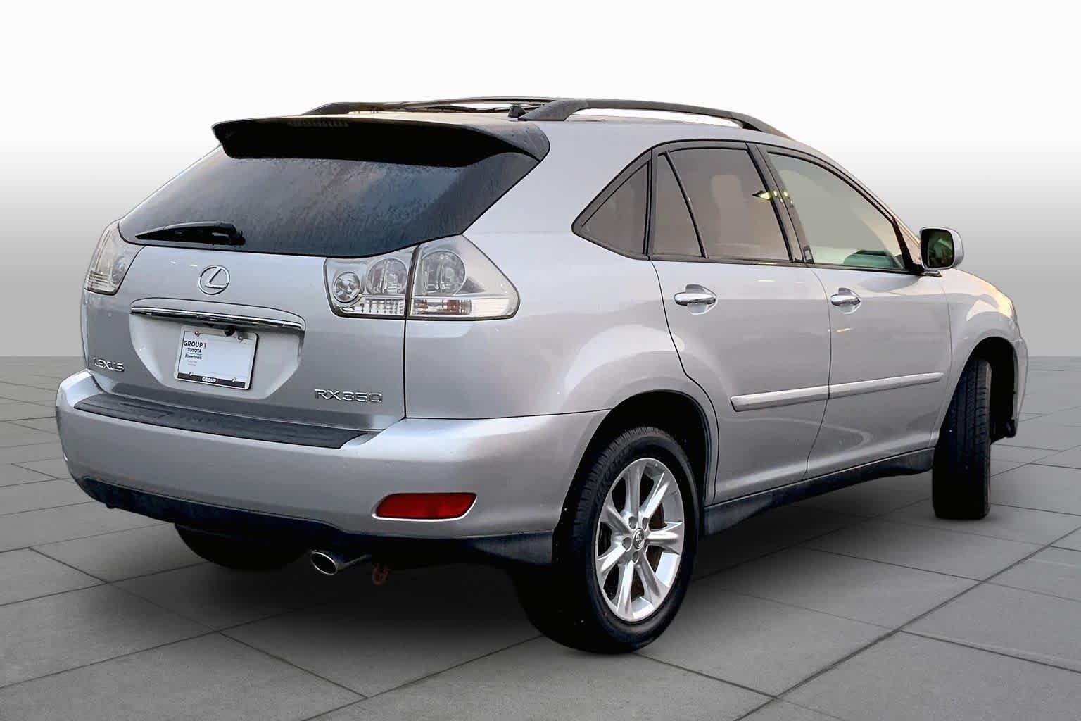 Used 2009 Classic Silver Metallic Lexus  image 12