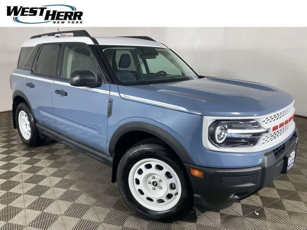 Used 2025 Azure Gray Metallic Ford Heritage image 28
