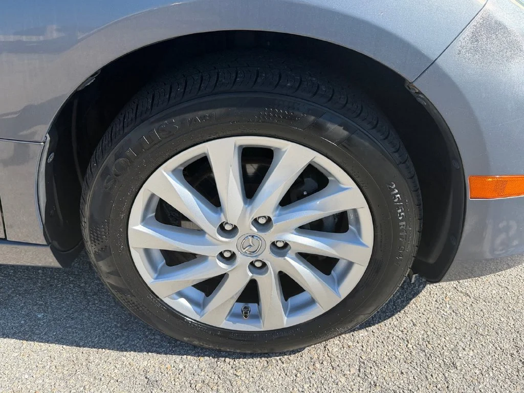 Used 2011 Gray Mazda i Touring Plus image 9