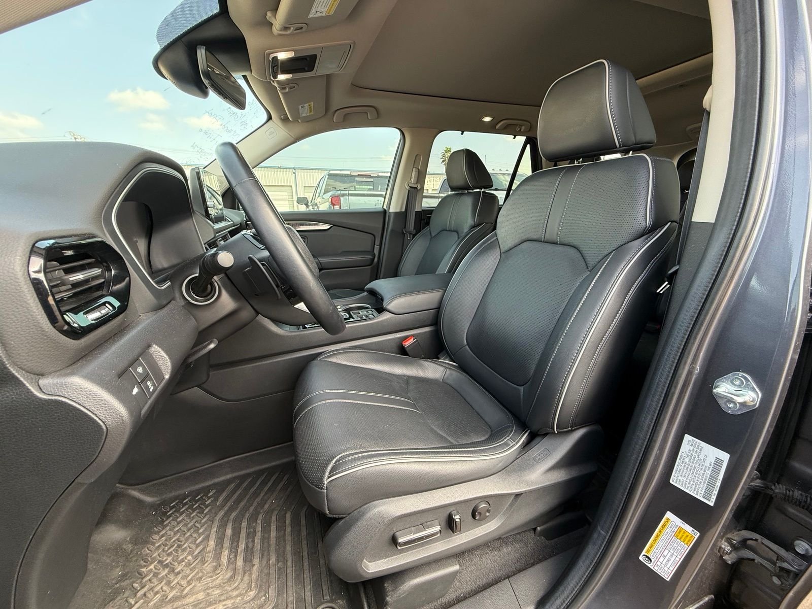 Used 2024 Gray Honda Elite image 11