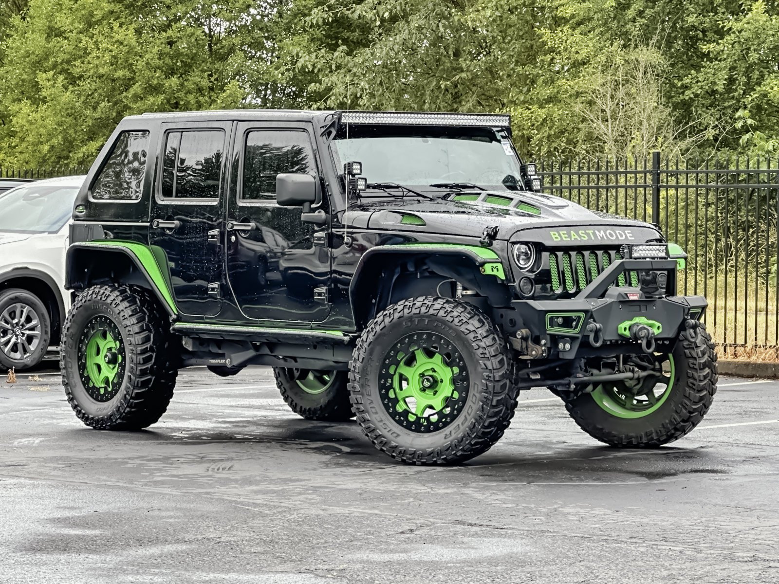Used 2016 Black Clearcoat Jeep Sport image 2