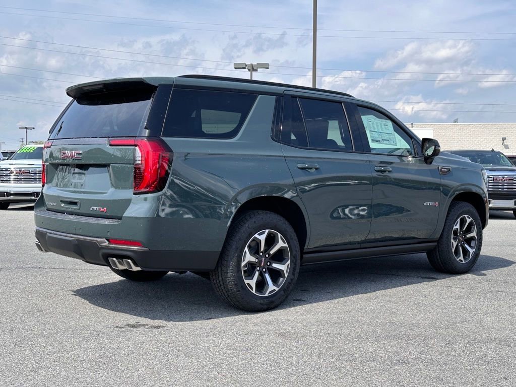 2026 GMC Yukon AT4 Ultimate - Photo 10