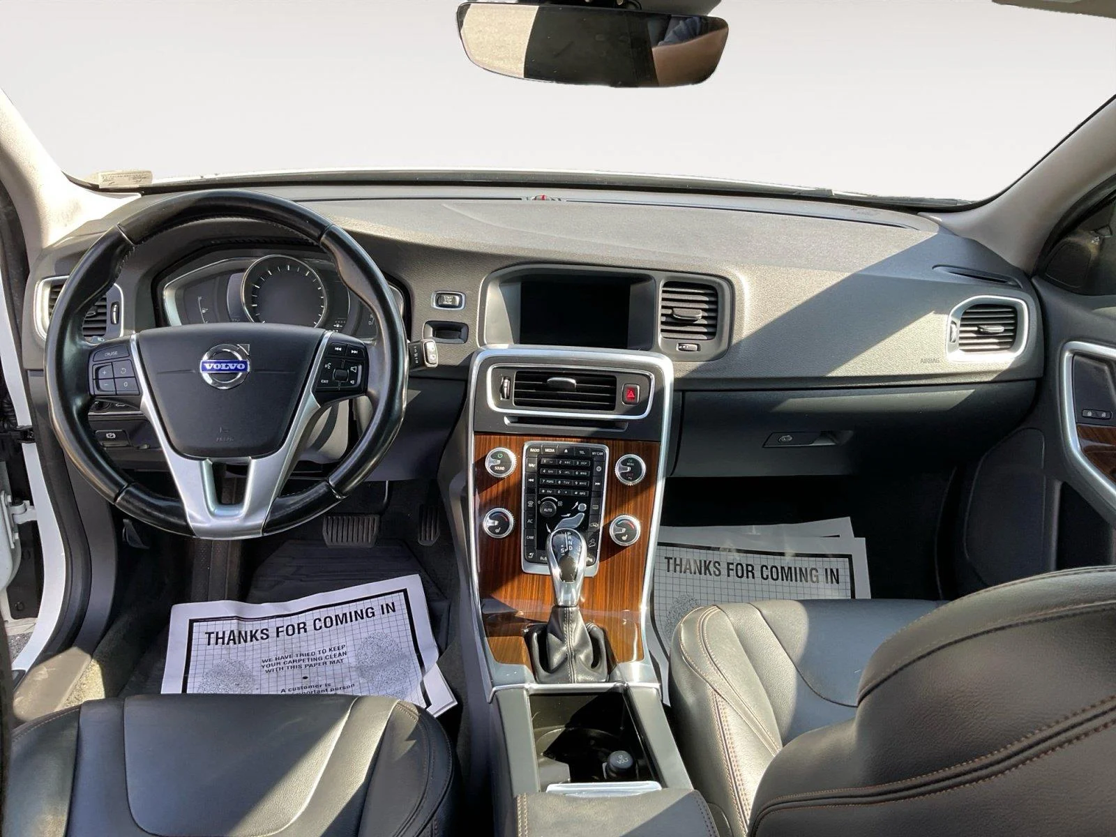 Used 2016 CRYSTAL WHITE VOLVO T5PREMIER image 10