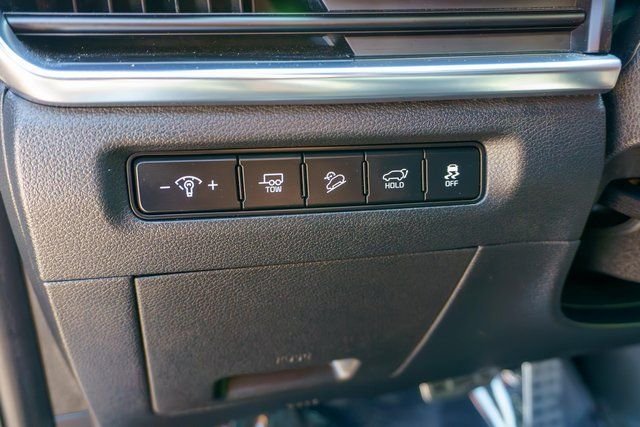 Used 2025  Kia SX-Prestige X-Line image 24