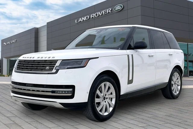 2026 Land Rover Range Rover Plug-In Hybrid SE