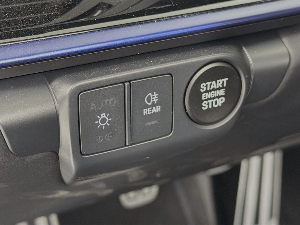 Used 2026 Gentian Blue Metallic Porsche Carrera T Cabriolet image 15