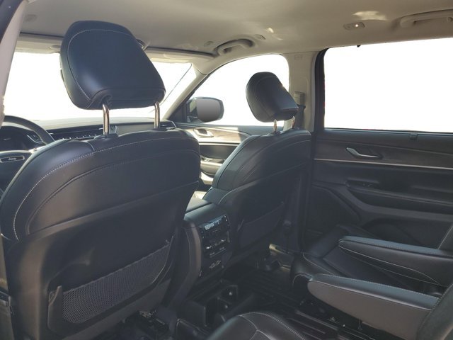 Used 2023 White Jeep Limited image 27