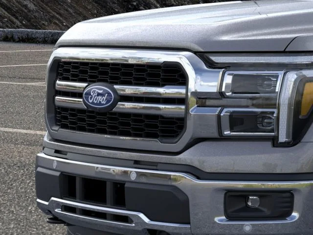 New 2025 Gray Metallic Ford Lariat image 17