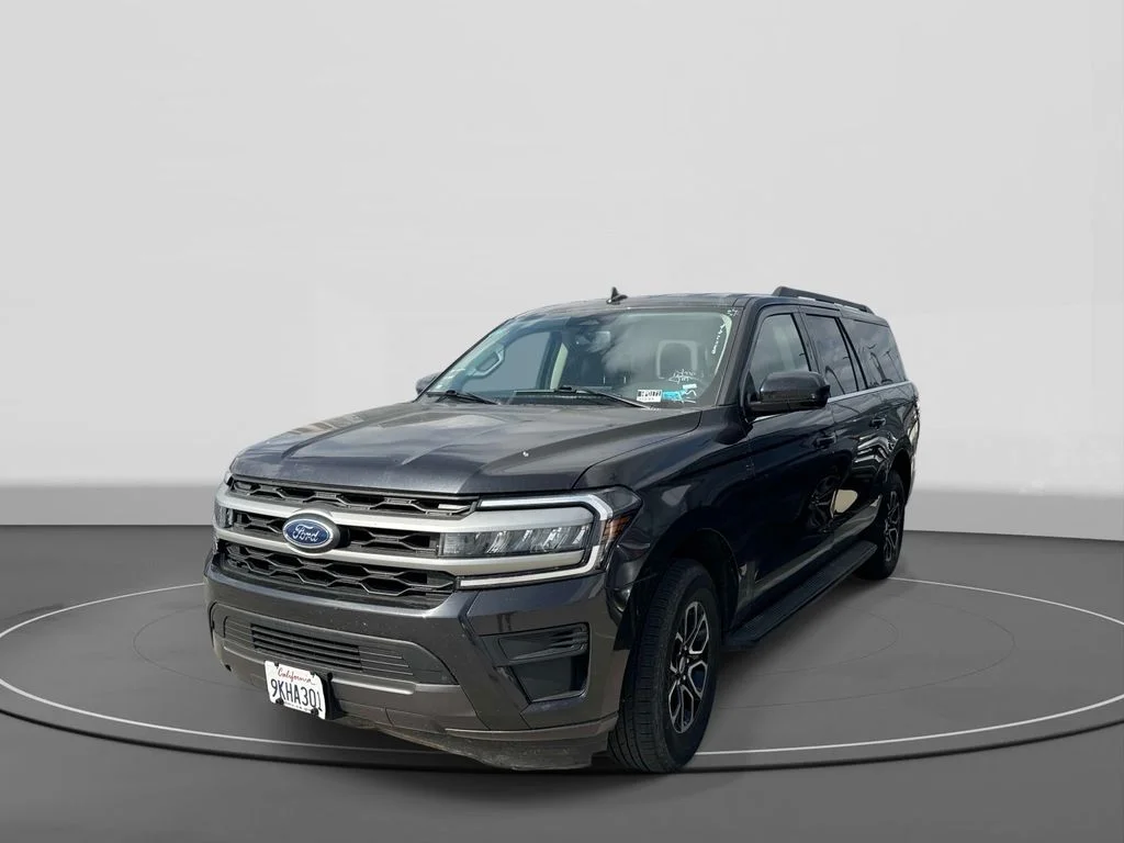 2024 Ford Expedition XLT MAX's photo