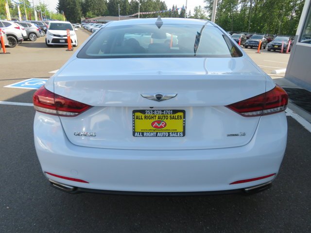 Used 2015 Casablanca White Hyundai 3.8L image 4
