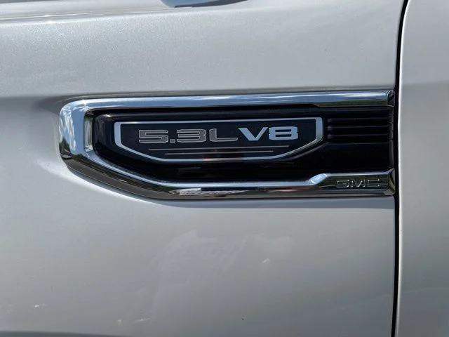 Used 2020 White GMC Denali image 8