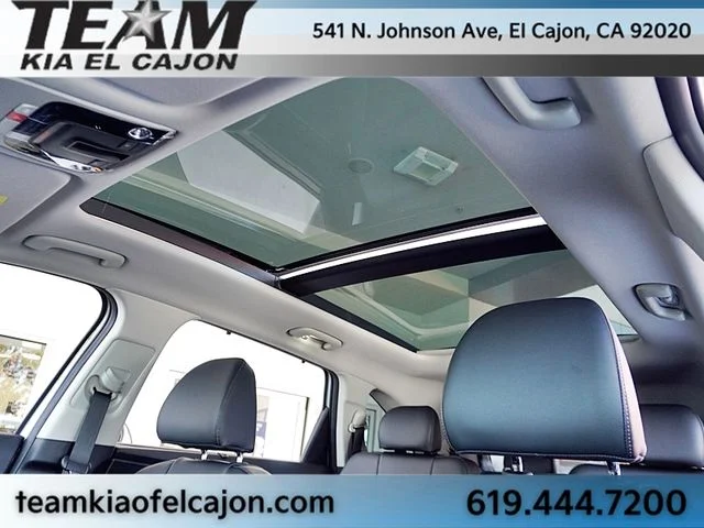 New 2026 White Kia X-Line SX image 20