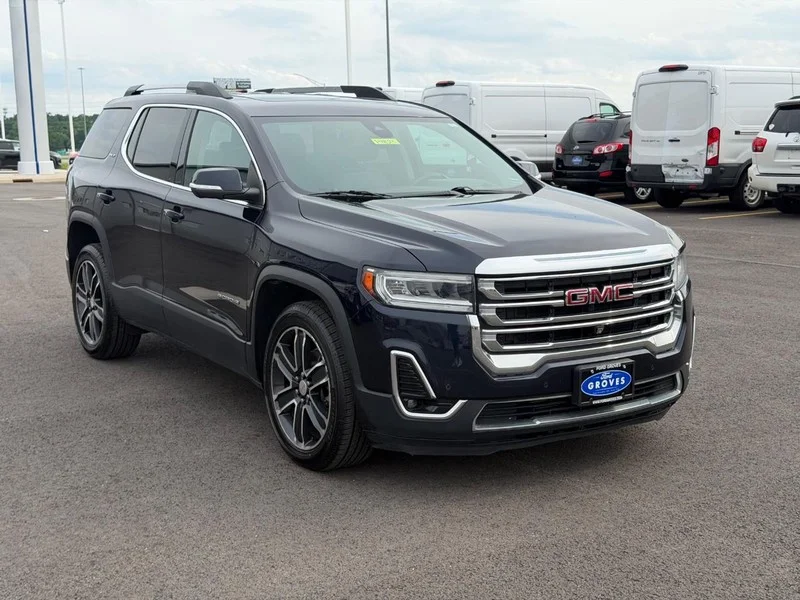 Certified Used 2021 Midnight Blue Metallic GMC SLT image 3