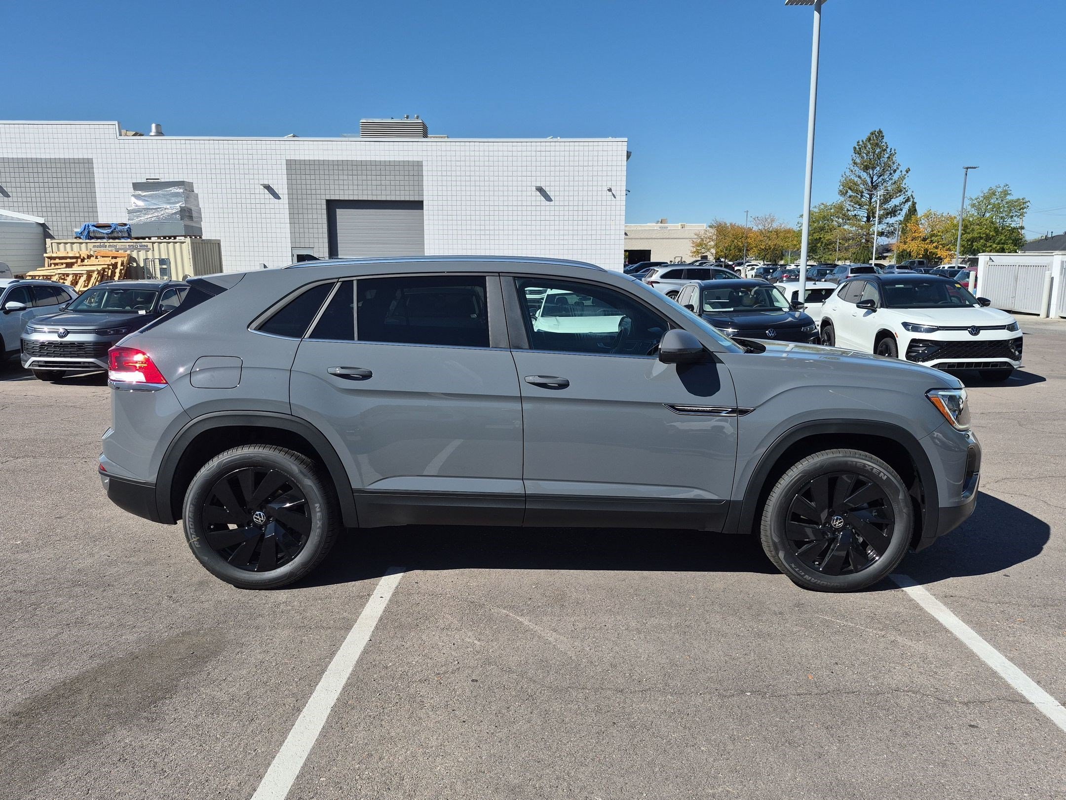 New 2026 Pure Gray Volkswagen 2.0T SE w/Technology image 2