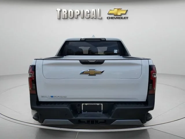 New 2026 Summit White Chevrolet LT - Extended Range image 4