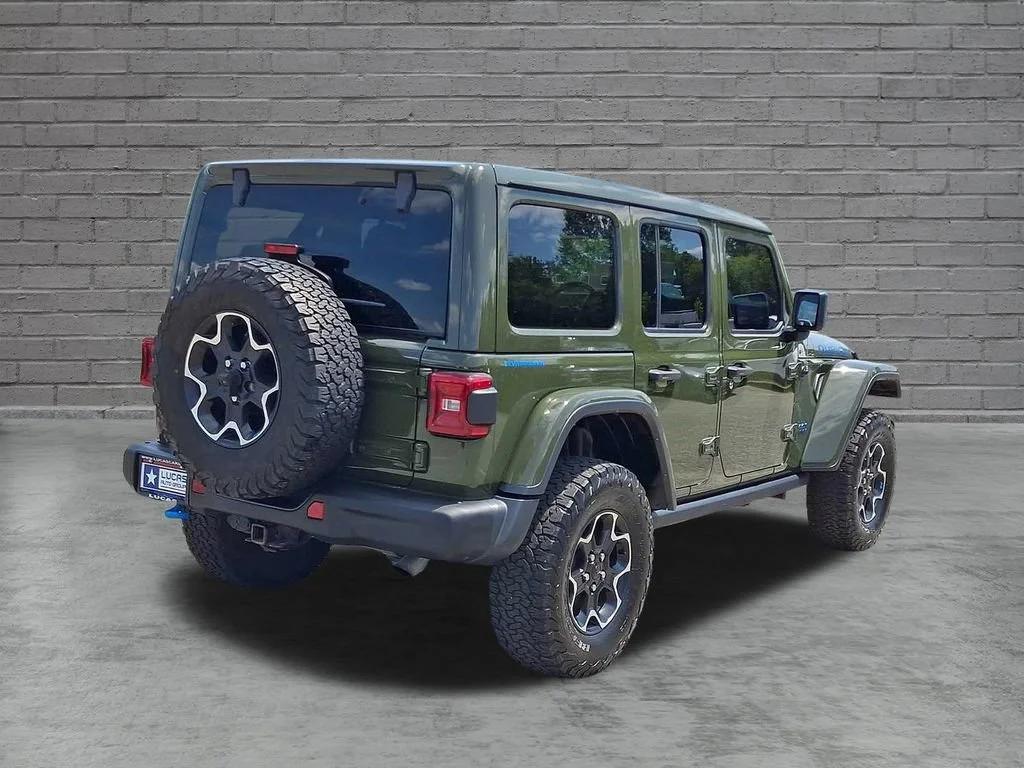 Used 2023 Sarge Green Clearcoat Jeep Rubicon image 11