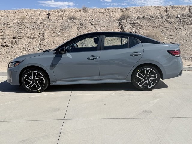 2025 Nissan Sentra SR photo 4