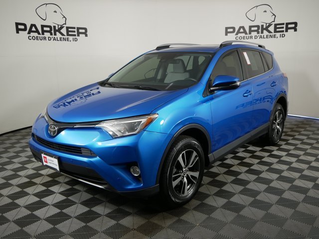 Used 2017 Electric Storm Blue Toyota XLE w/ Convenience Pkg image 1