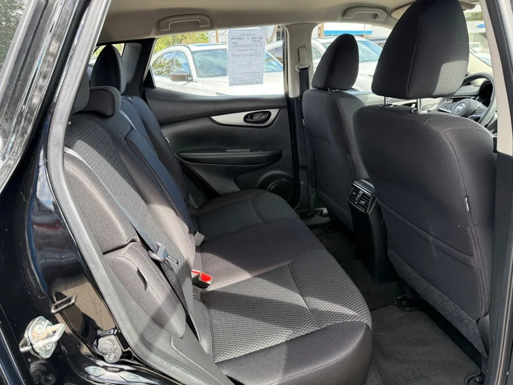 2020 Nissan Rogue Sport S - Photo 14