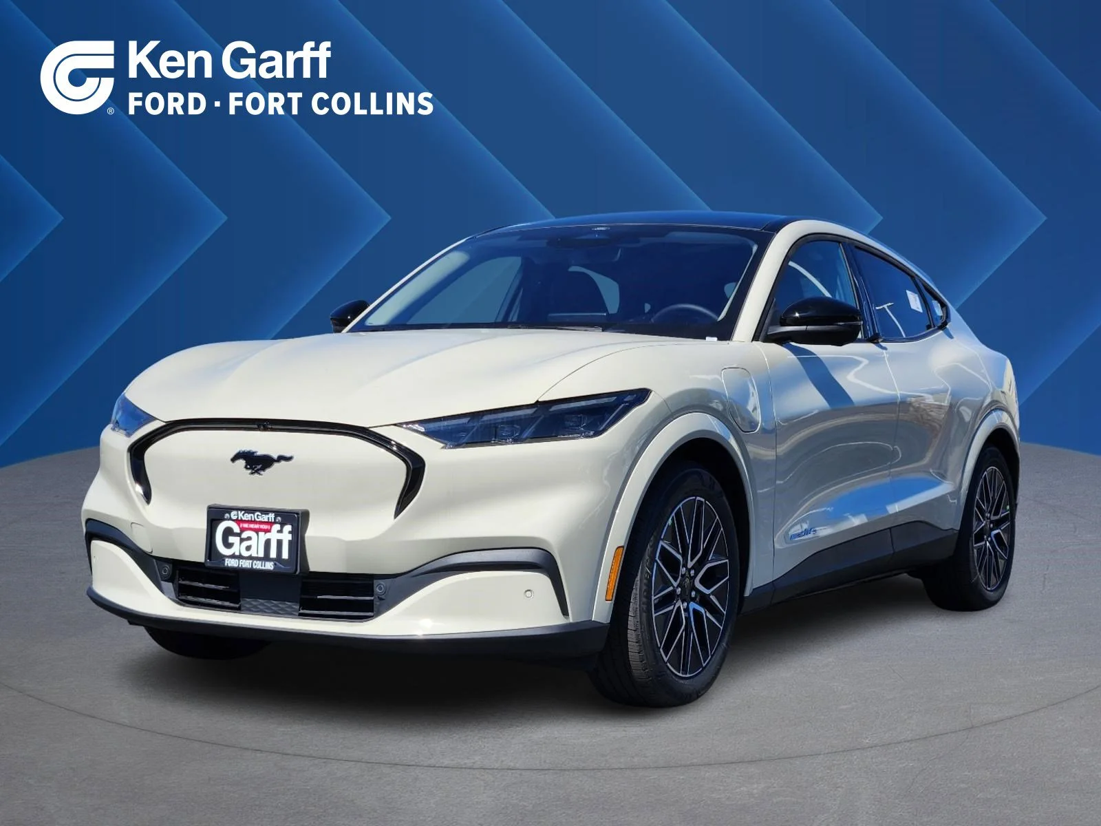 2026 Ford Mustang-Mach-e Premium's photo