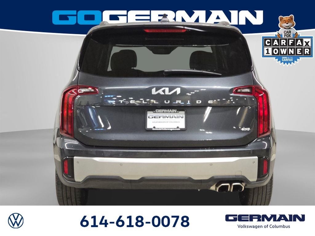 Used 2024 Gray Kia S image 9