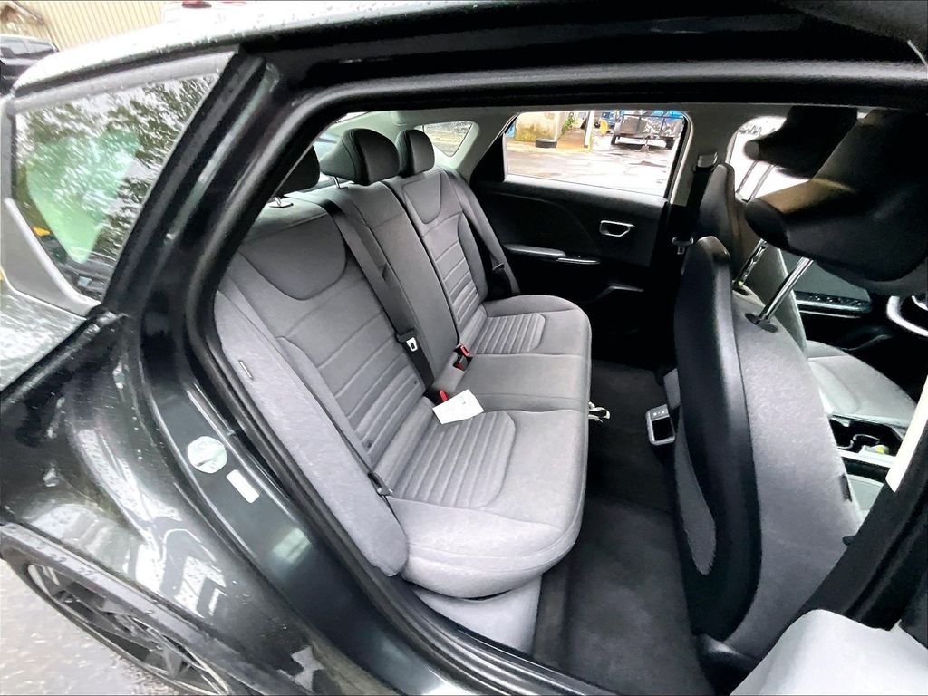 Used 2025 Interstellar Gray Kia EX image 16
