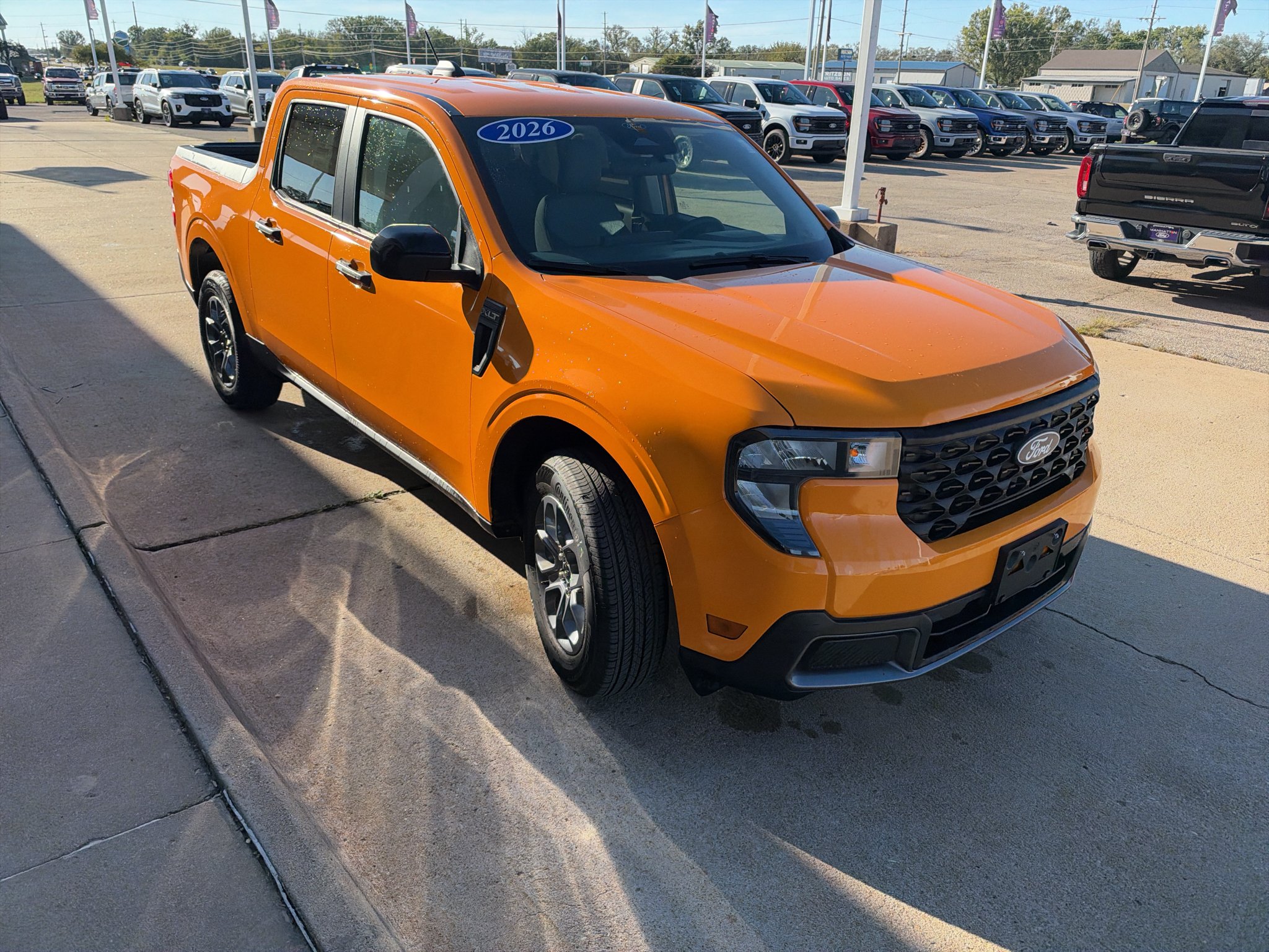 New 2026 Orange Fury Metallic Tri-Coat Ford XLT image 4