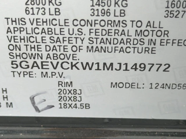 Used 2021 DARK SLATE METALLIC Buick Avenir image 34