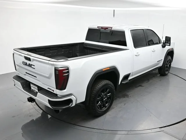 Used 2026 Summit White GMC AT4 image 38
