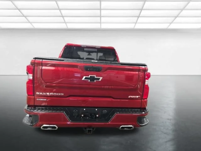 Used 2021 Red Chevrolet RST image 6