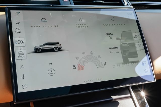 New 2026 Santorini Black Land Rover Autobiography image 31