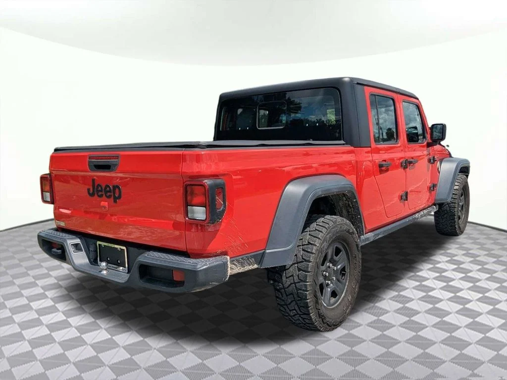 Used 2023 Red Jeep Sport image 3
