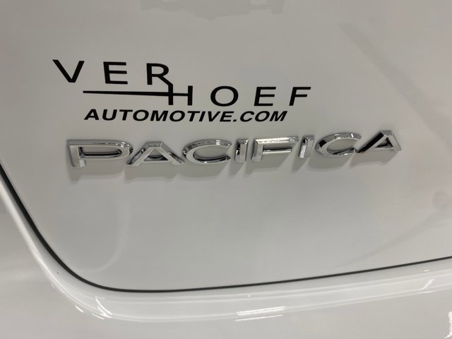 2026 Chrysler Pacifica Select - Photo 8