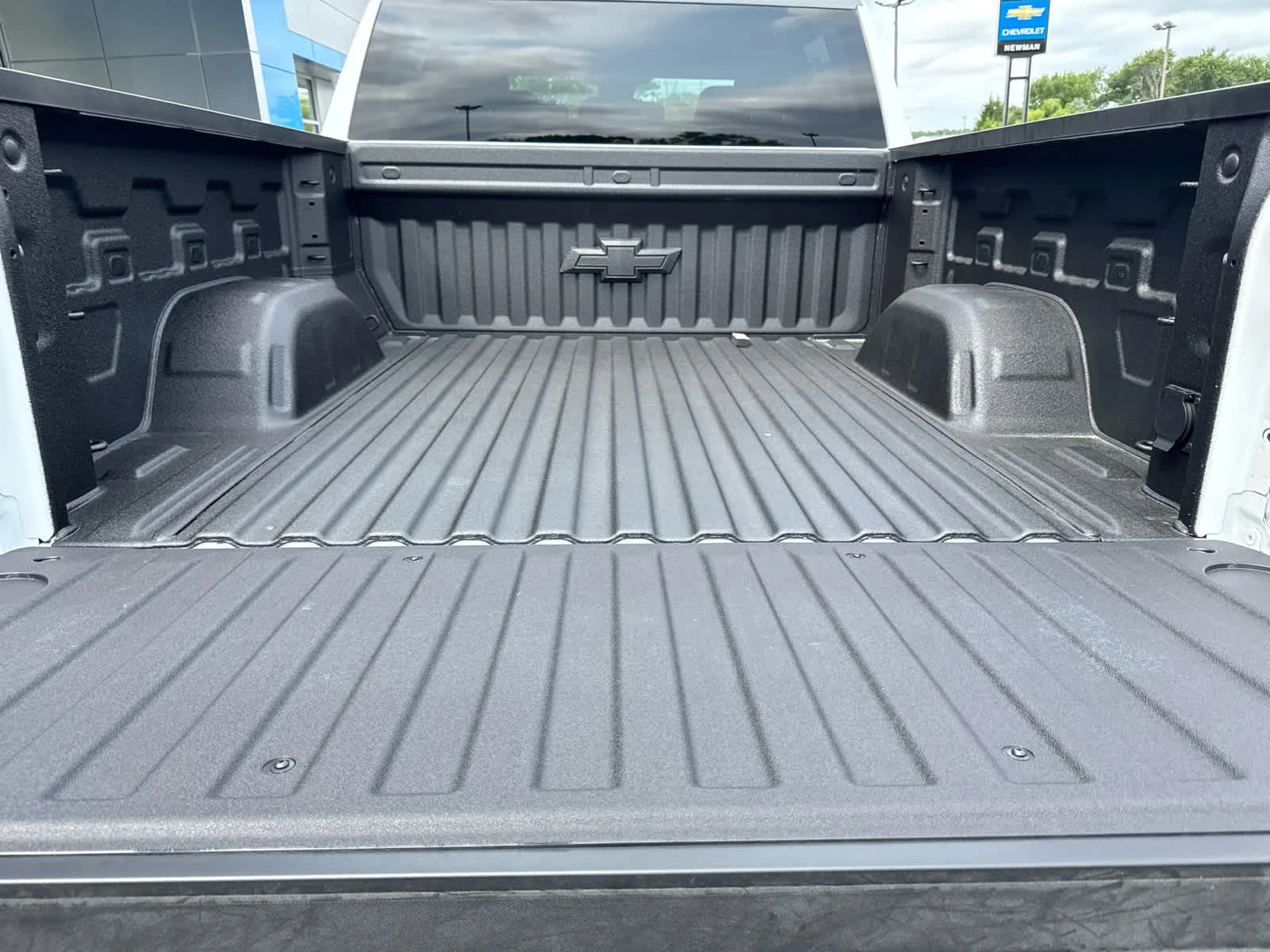 2026 Chevrolet Silverado 1500 RST - Photo 9