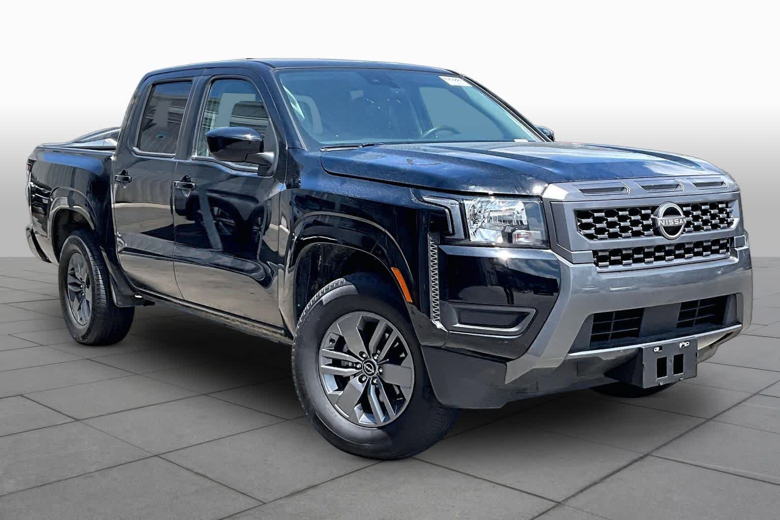 Used 2025 Super Black Nissan SV image 3