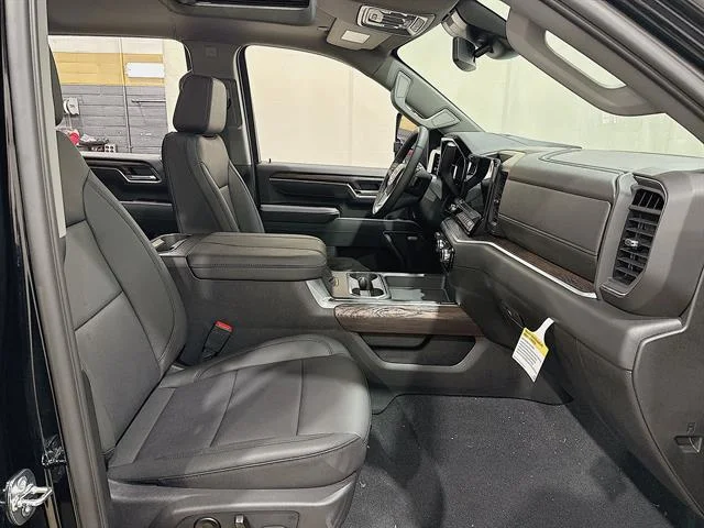 New 2026 Onyx Black GMC SLT image 29