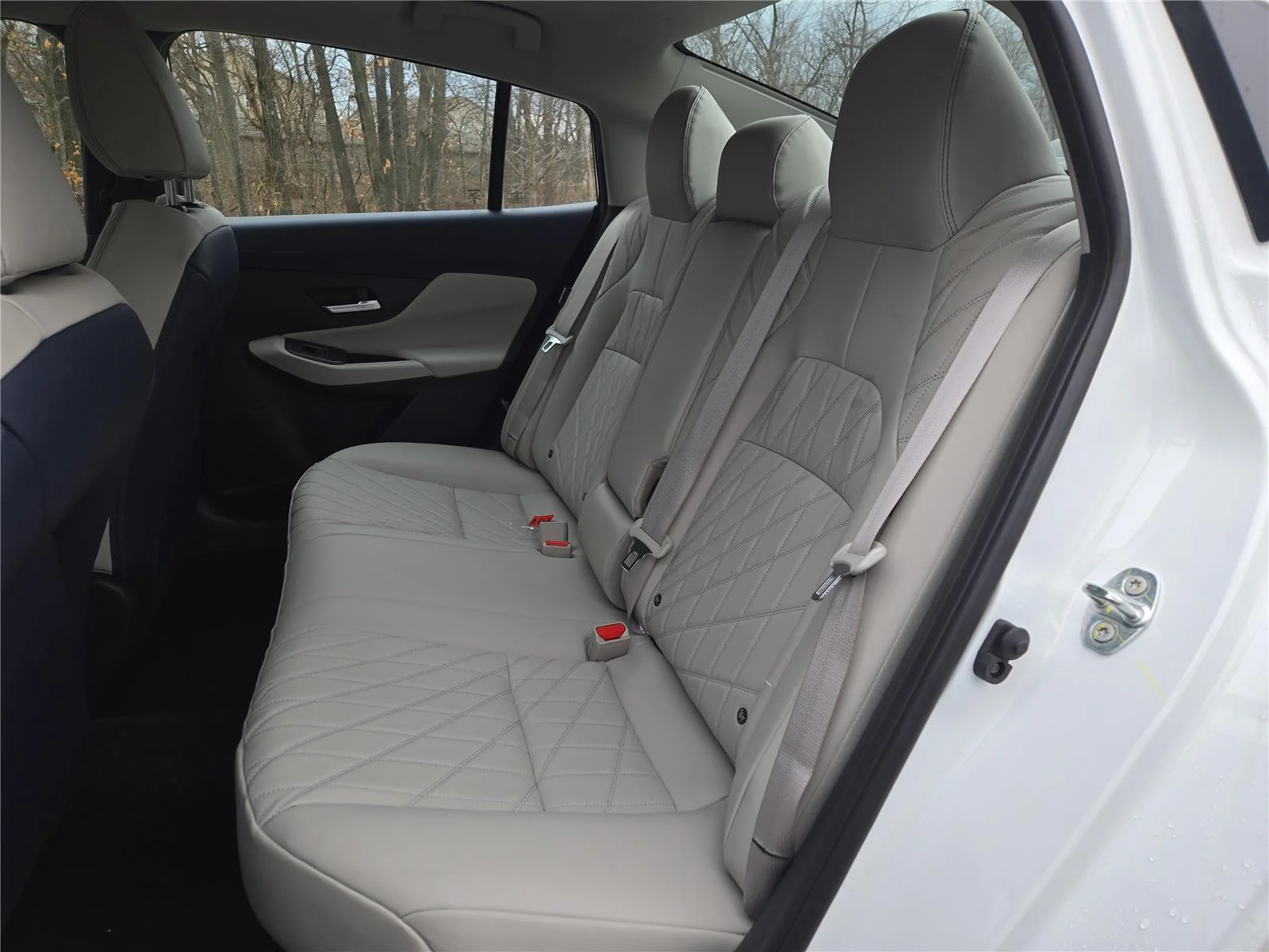New 2026 Aspen White Tricoat Nissan SL image 13