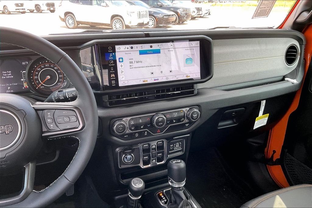 New 2025 Jeep Wrangler Sport S 4D Sport Utility