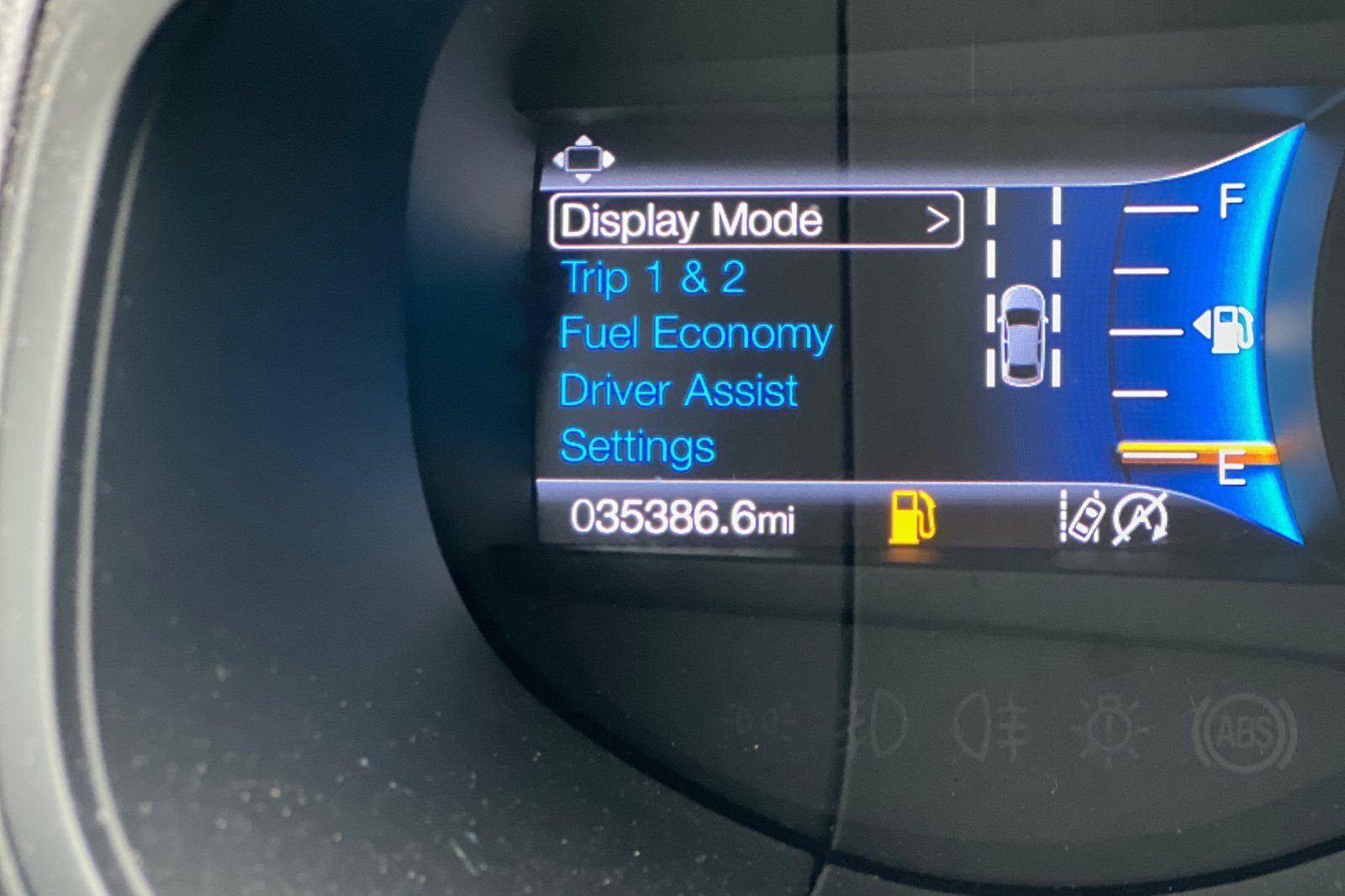 2024 Ford Edge Titanium - Photo 23