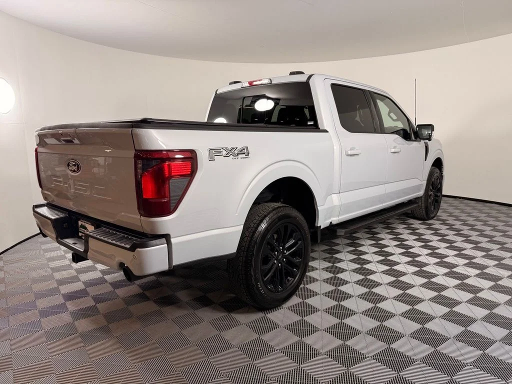 Used 2025 White Ford XLT image 11