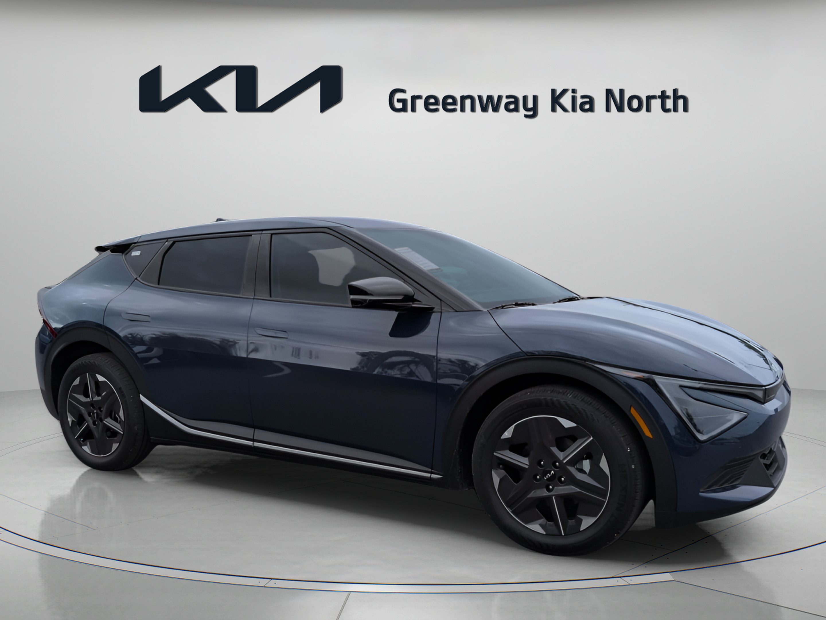 New 2026 Midnight Lake Blue Kia Light Long Range image 2